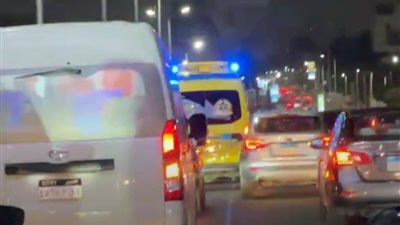 لحظة نقل جثمان هاني شاكر من مطار القاهرة إلى المستشفى.. فيديو- نبض مصر
