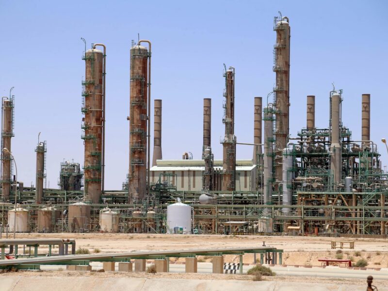 ليبيا: مصفاة الزاوية النفطية تتوقف عن العمل بشكل كامل عقب اندلاع اشتباكات مسلحة- نبض مصر