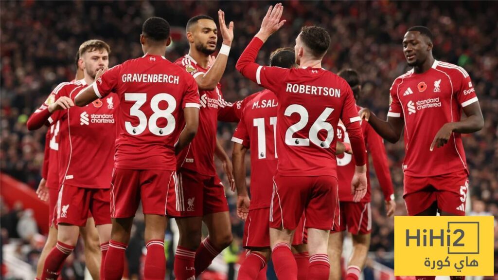 ليفربول يقترب من خطف هدف مانشستر يونايتد