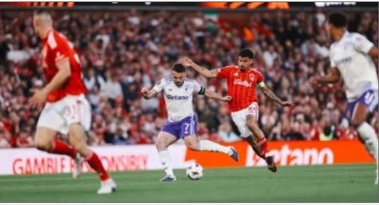 مواجهات الحسم تشتعل الليلة في الدوري الأوروبي.. وأستون فيلا أمام مهمة صعبة ضد نوتينجهام فورست