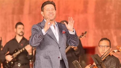 موعد وصول جثمان الفنان هاني شاكر إلى مصر- نبض مصر