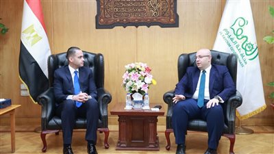 نائب وزير الصحة يبحث مع محافظ الفيوم تطوير المنظومة الصحية وتخفيف الأعباء عن المرضى- نبض مصر