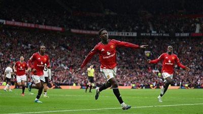 نتيجه مباراة مان يونايتد وليفربول اليوم.. اهداف ونتيجه وملخص مباراة مانشستر يونايتد وليفربول في الدوري الإنجليزي الممتاز