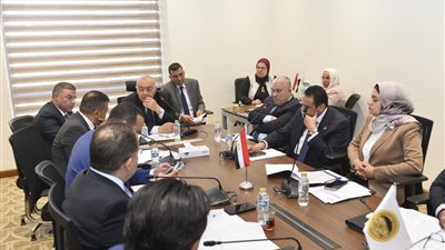 نقل البرلمان تناقش طلبات إحاطة بشأن الطرق وكوبرى ٦ أكتوبر.. وقرقر يشدد علي مشاركة النواب في وضع الخطط الاستثمارية بالأحياء- نبض مصر