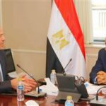 وزير الكهرباء يبحث مع مجموعة «إنكوم» آليات توفير الطاقة الكهربائية اللازمة لإقامة مشروع مركز عالمي للبيانات