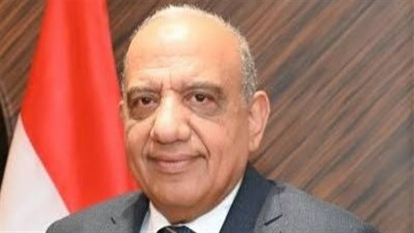 وزير الكهرباء يتفقد هيئة الطاقة الجديدة والمتجددة ويتابع مجريات التنفيذ لمشروعات الطاقة الشمسية- نبض مصر