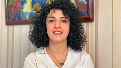 وسط استغاثات دولية لإنقاذ حياتها.. نرجس محمدي تصارع الموت خلف القضبان الإيرانية- نبض مصر